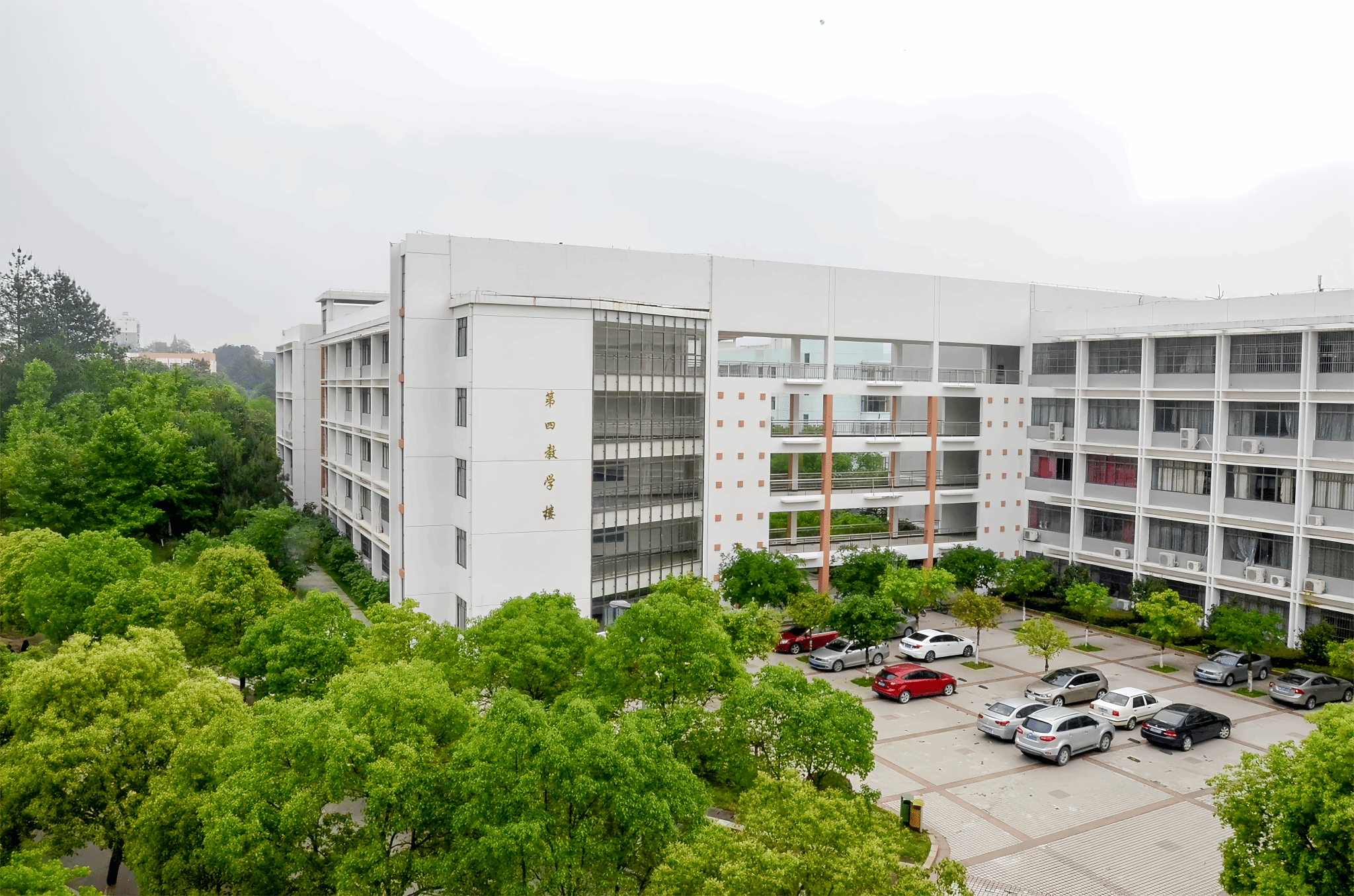 如何买球(中国)唯一官方网站
：教学大楼